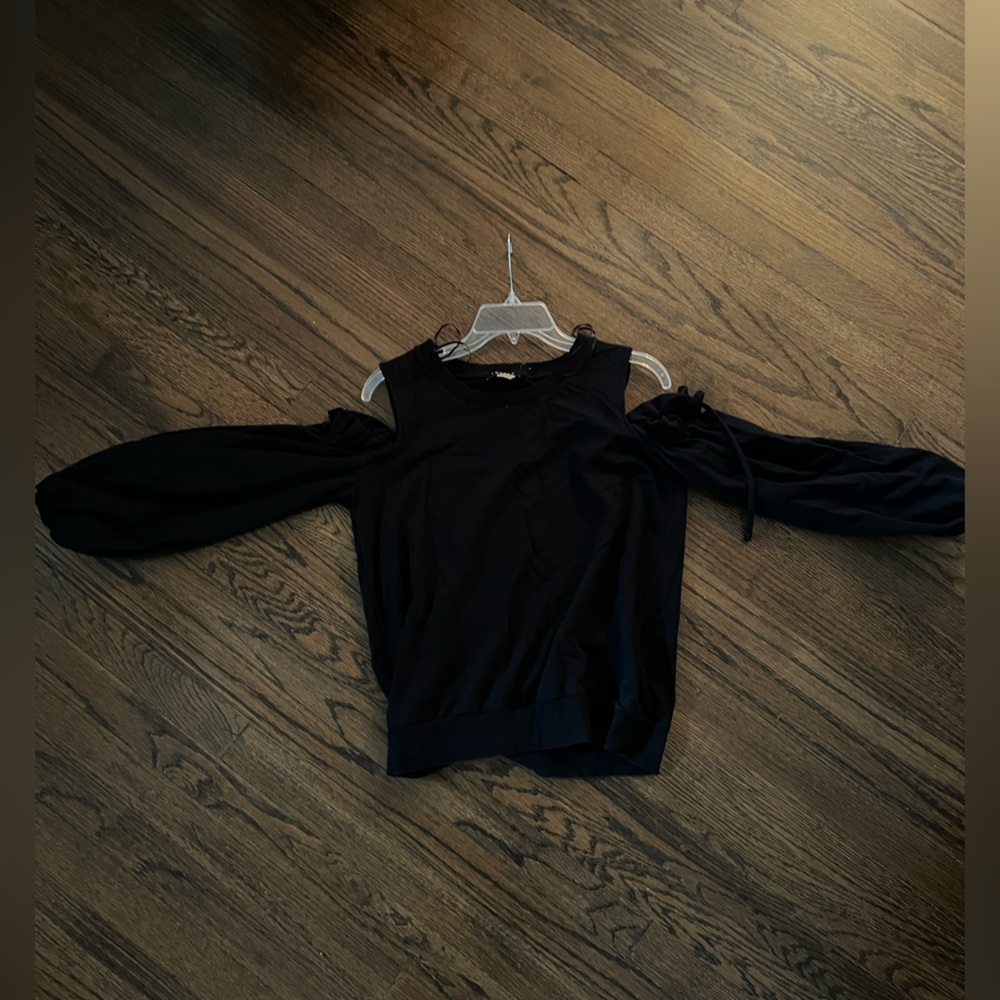 1.State Women’s Open Shoulder Top size medium